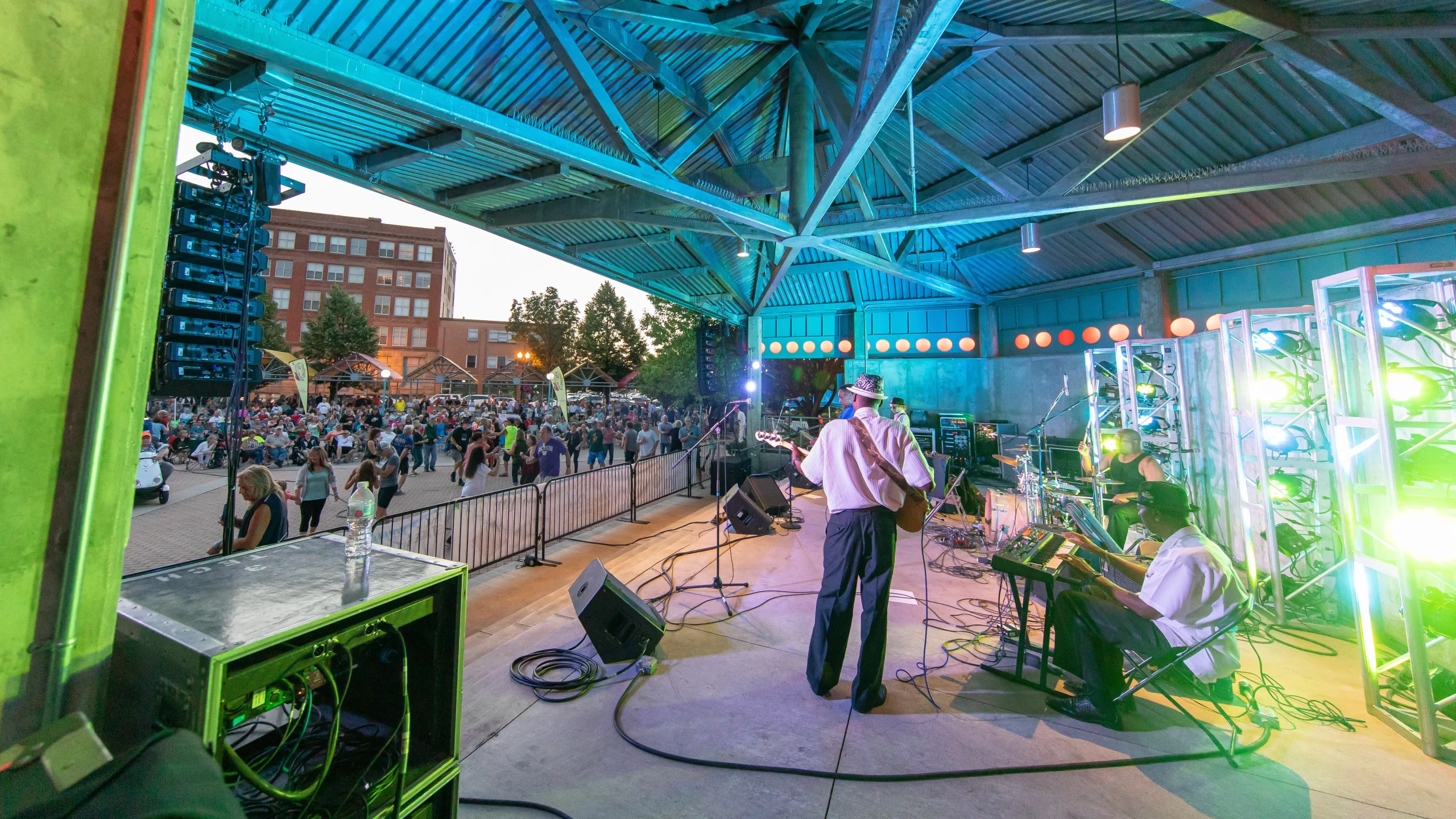blues-on-the-red-town-square-grand-forks Blues on the Red at Town Square Grand Forks.