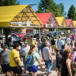 town-square-farmers-market-grand-forks-tents-square Town Square Farmer's Market in Grand Forks.