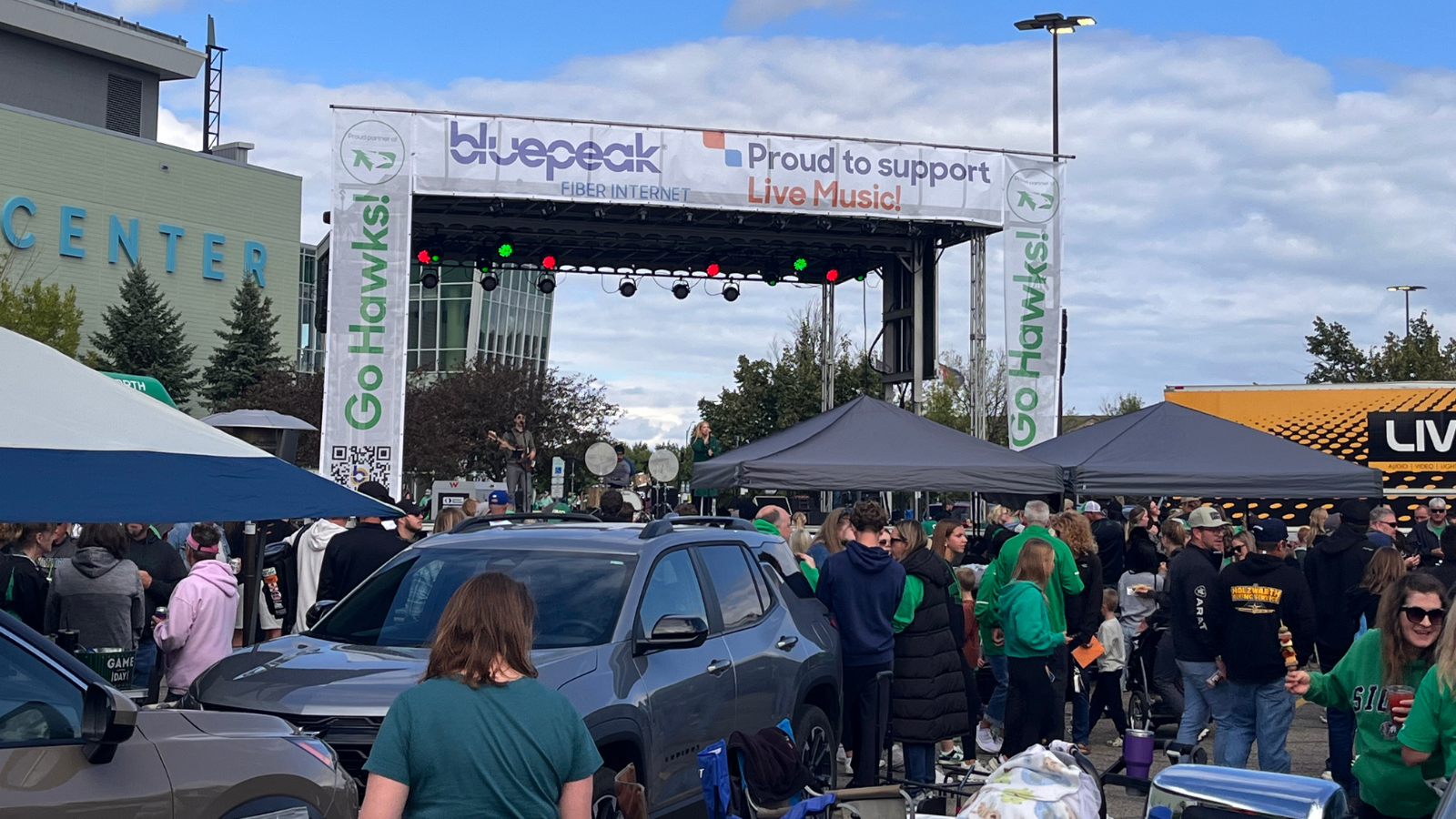 This is a photo of the entrance to the UND tailgate parking lot